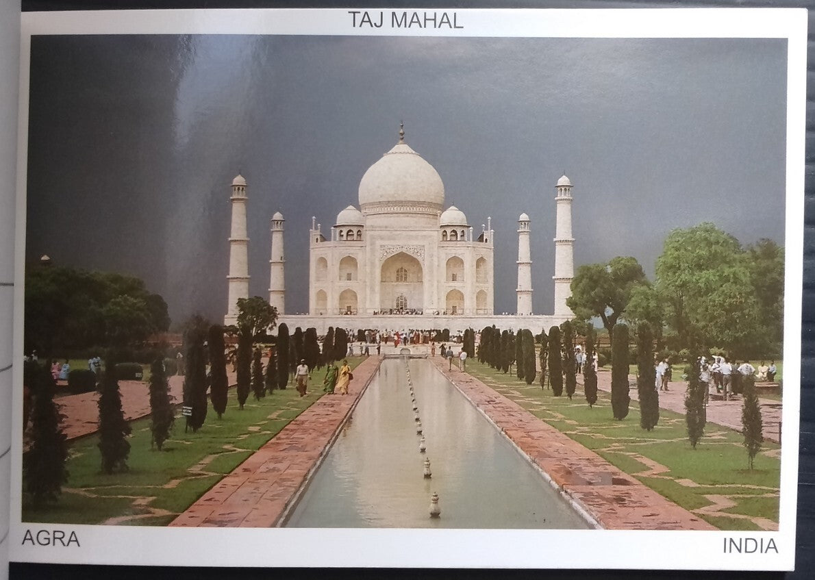 AOP India vintage booklet of 10 postcards - Taj Mahal