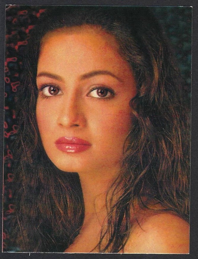 AOP2 India Bollywood 2003 pocket calendar DIA MIRZA
