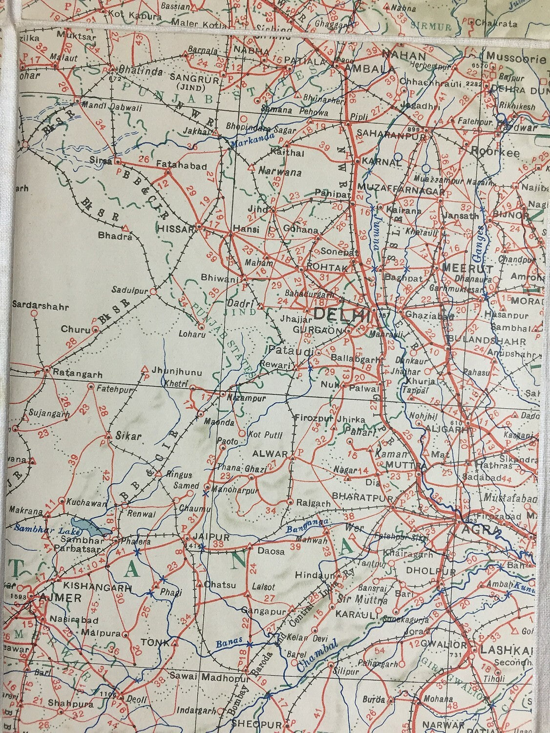 1945 ROAD MAP OF INDIA cloth backed folding map 32x43 inches