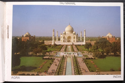 AOP India vintage booklet of 10 postcards - Taj Mahal
