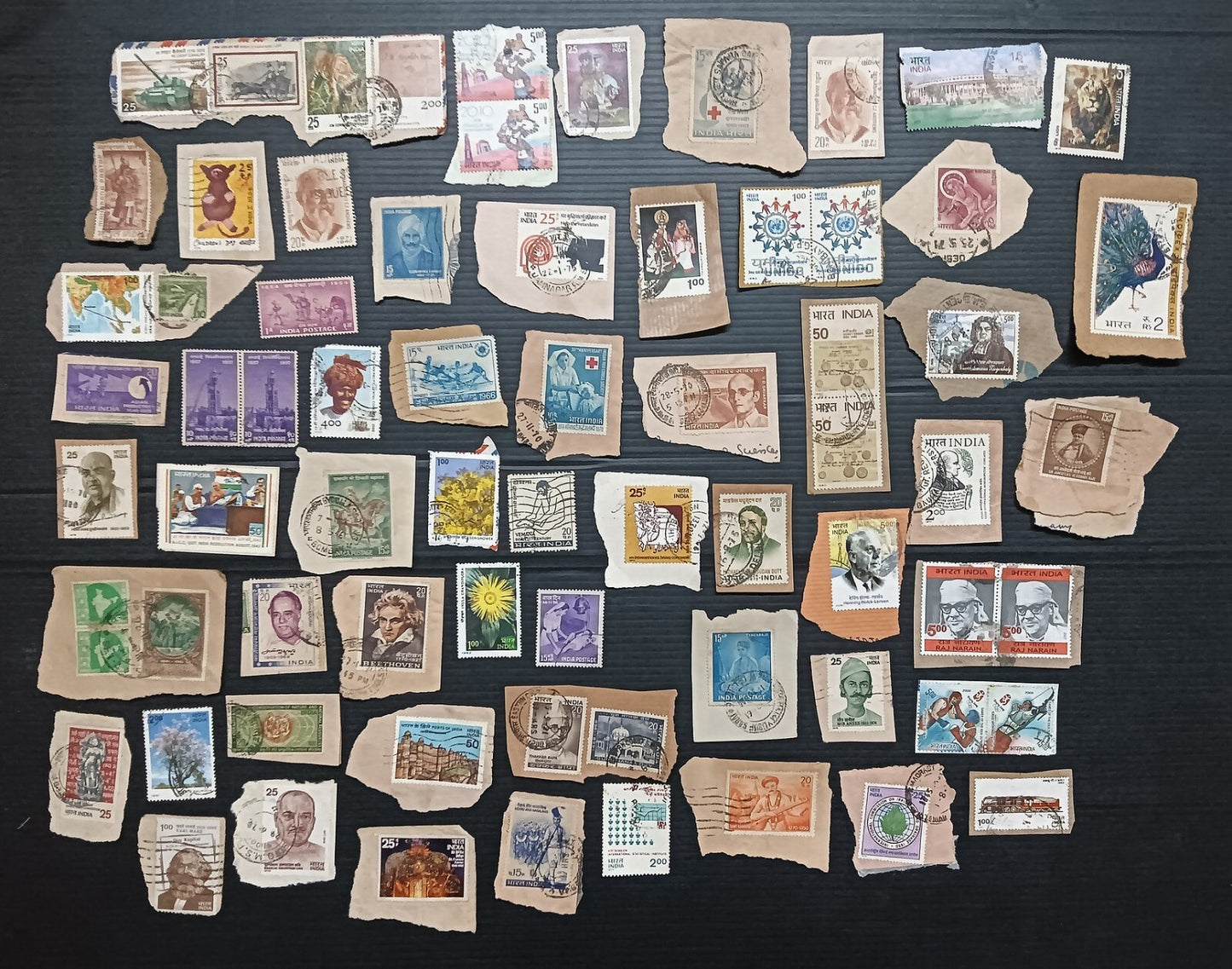 India unpicked on paper commemorative mix (100)