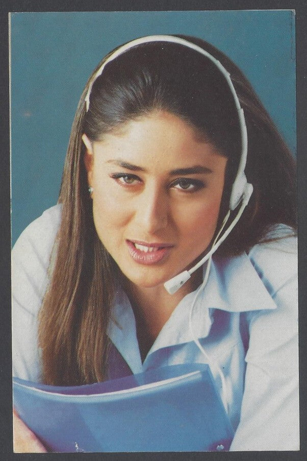 AOP India vintage Bollywood postcard KAREENA KAPOOR