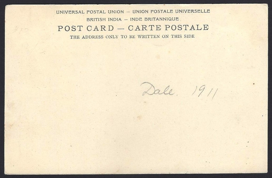 India AN INDIAN HOMESTEAD vintage UB postcard