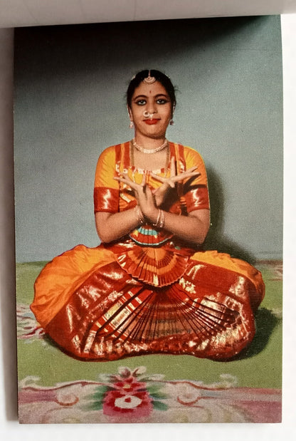 AOP VIEWS FROM INDIA vintage booklet of 10 postcards