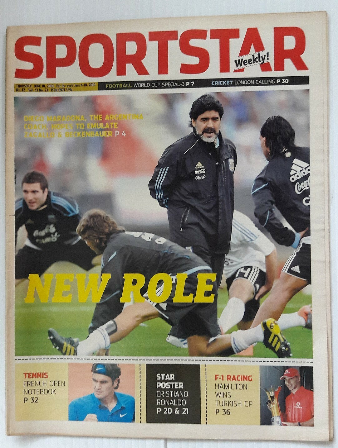 India Sportstar 2006-10 FOOTBALL cover issues 10” X 13” (5)