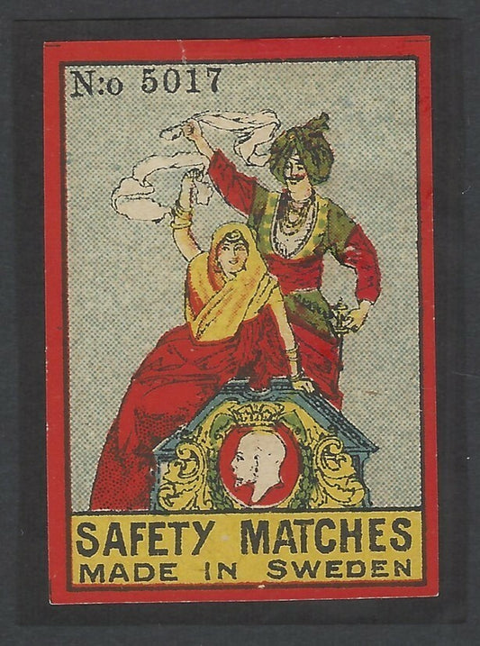 India vintage matchbox label FOLK DANCE