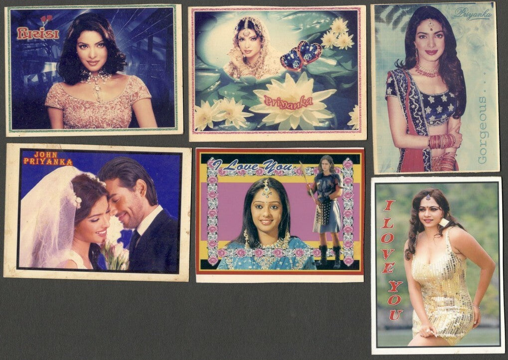 AOP India Bollywood pocket cards (20)
