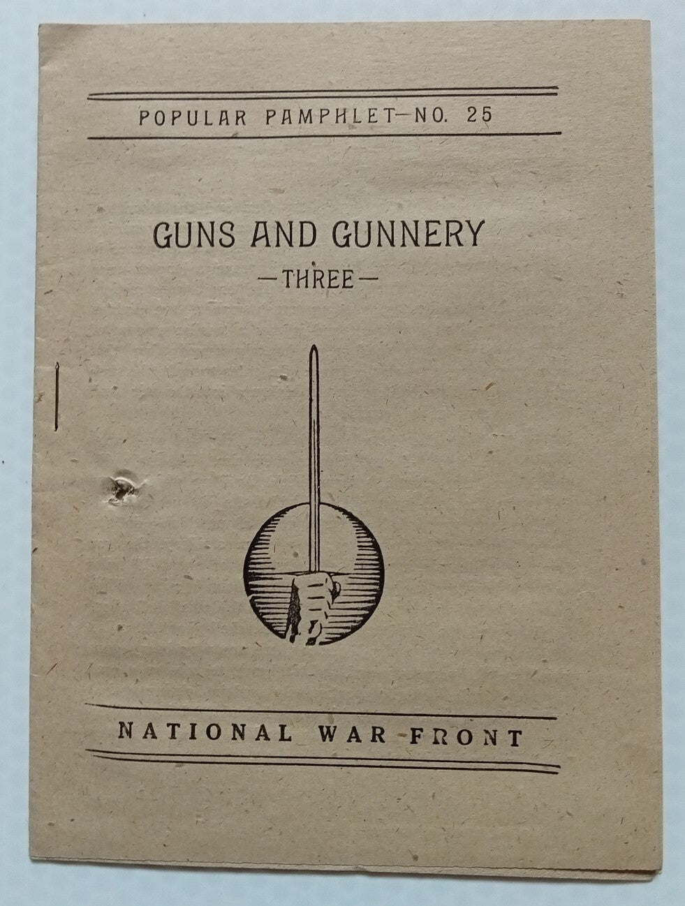 AOP India WW2 National War Front GUNS AND GUNNERY leaflet