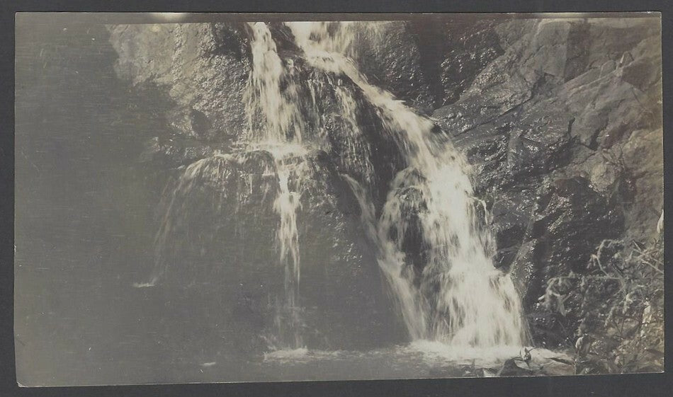India 1918 photograph Kumarhatti Waterfall Simla Hills 8.5cm x 13.5cm