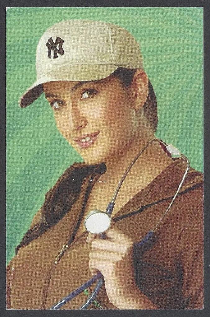 AOP India Bollywood  KARTINA KAIF vintage postcard