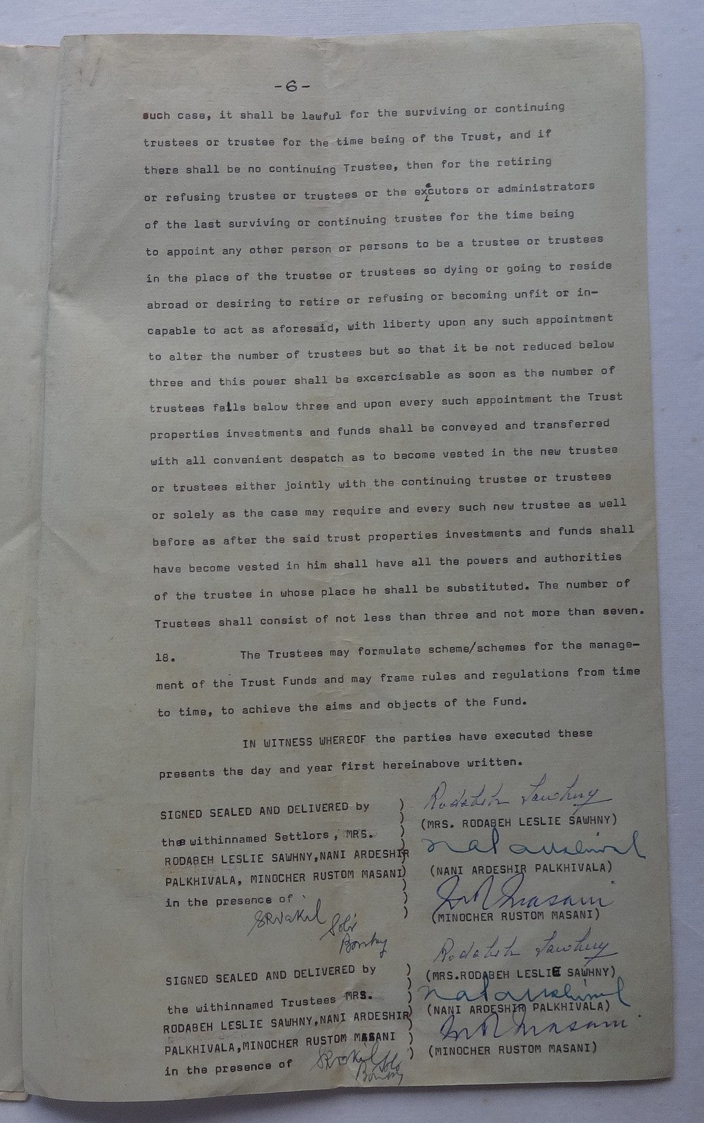 India 1972 docu signed Rodabeh Tata sis of JRD, Nani Palkhiwalla & Minoo Masani