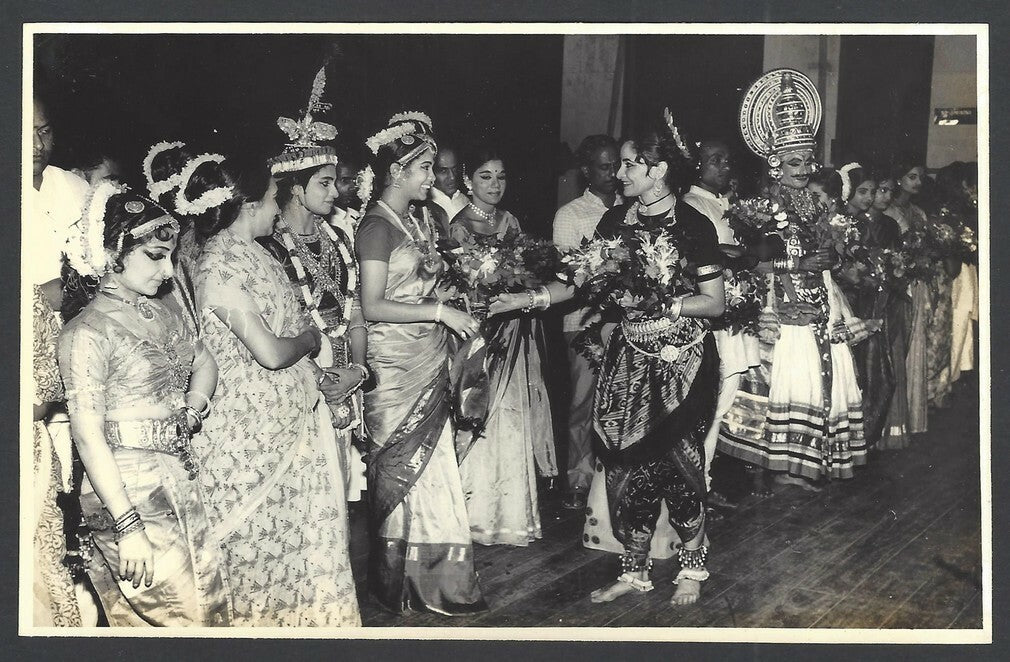 Indian Classical Dance SUSAN BARBIERE vintage photo 4x6 inches