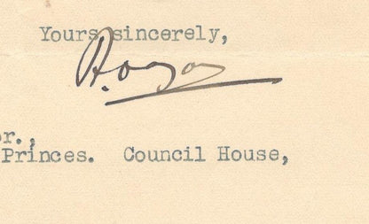 India 1945 crested letter PRIME MINISTER / BAHAWALPUR GOVERNMENT signed