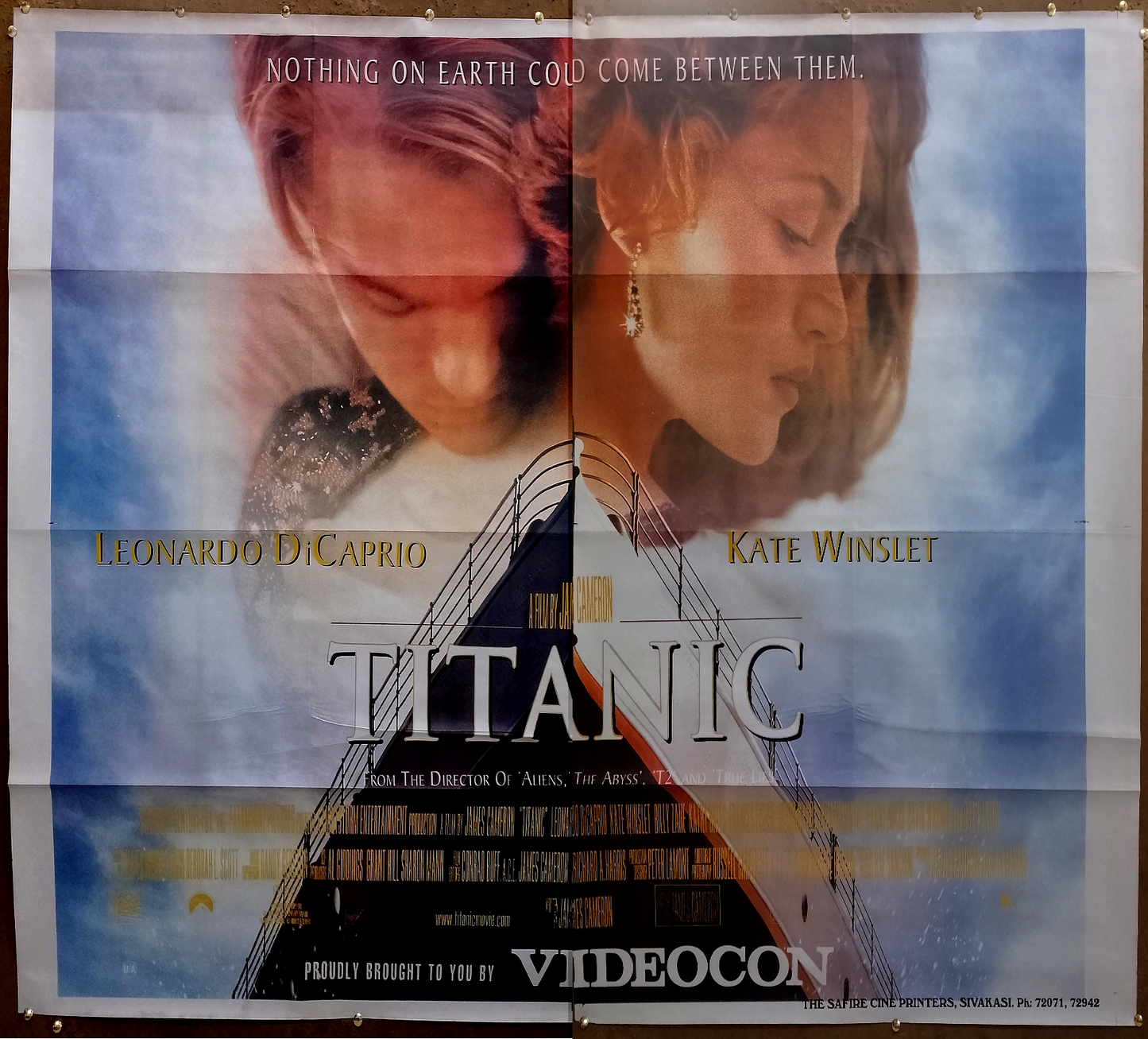 1997 Titanic 2 sheet India poster Leonardo DiCaprio, Kate Winslet