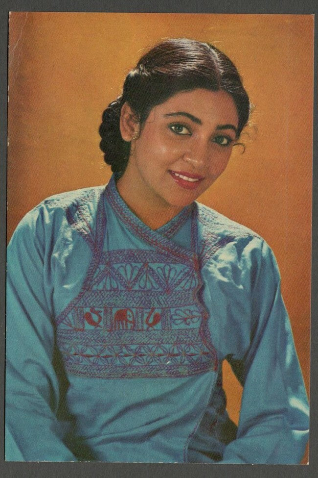 AOP India Bollywood vintage postcard DEEPTI NAVAL ELAR 404