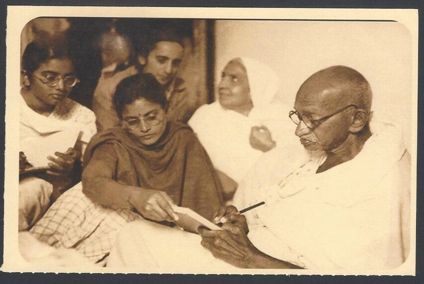 AOP India full back pictorial 50p Gandhi postal card GANDHI 
