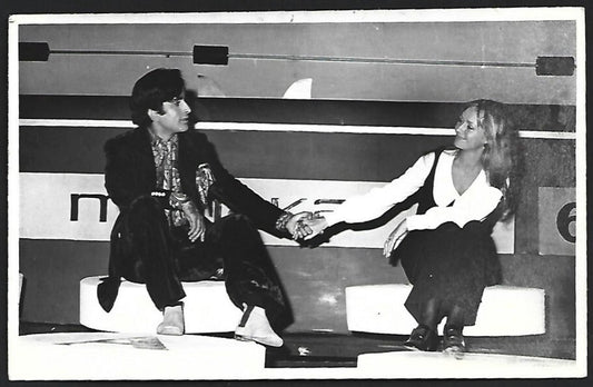 India Shashi & Jennifer Kendal in Ivory Merchant's Bombay Talkie press photo