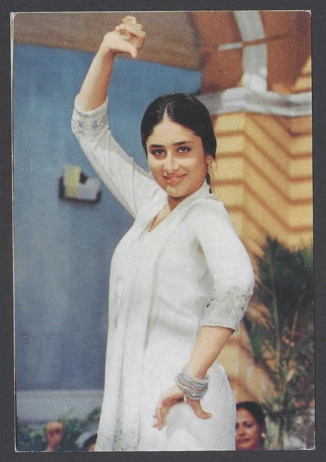 AOP India vintage Bollywood postcard KAREENA KAPOOR