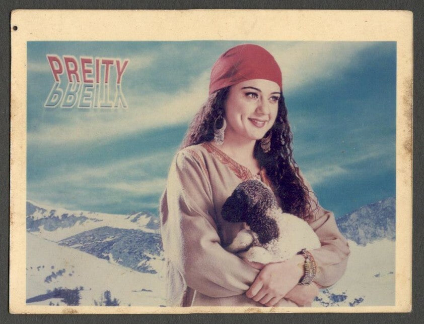 AOP India Bollywood pocket cards PREITY ZINTA (5)