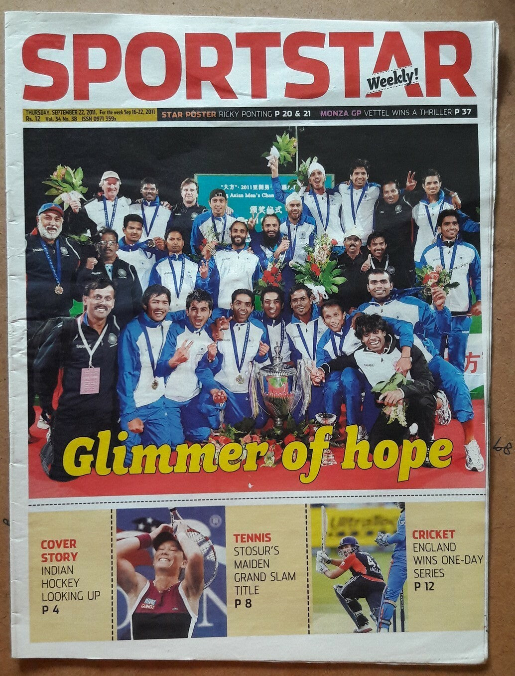 India Sportstar 2009-11 CRICKET cover issues 10” X 13” (5)