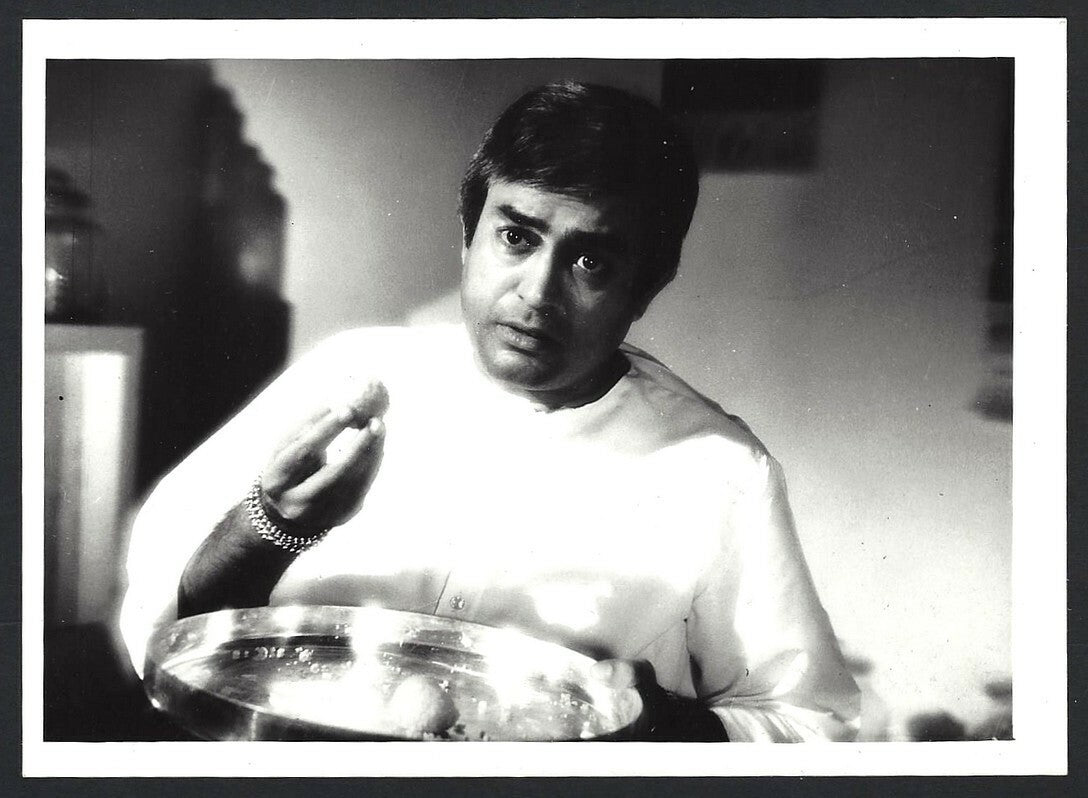 Sanjeev Kapoor offers ladoos Bollywood India 12cm x 16.75cm vintage photo