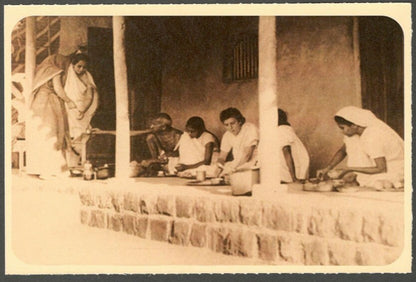 AOP India full back pictorial 50p Gandhi postal card GANDHI