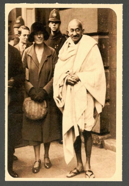 AOP India full back pictorial 50p Gandhi postal card GANDHI 