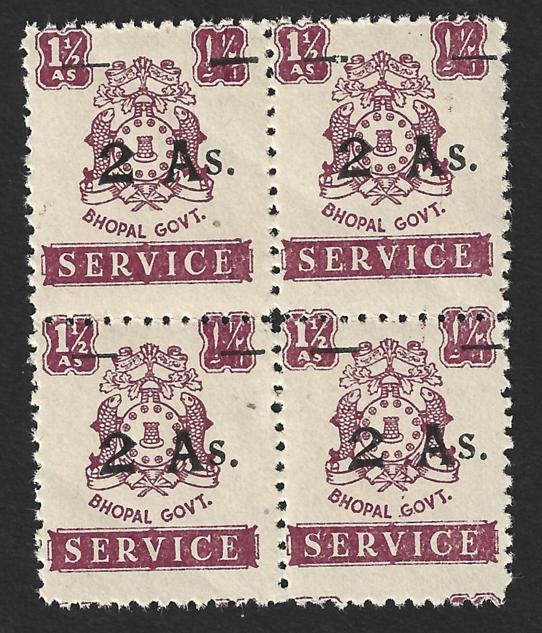 BHOPAL STATE India 1949 Off 2a on 1 1/2a MNH block of 4. SG O356 £26