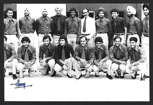 India 1980 Olympics Medal Team photo signed player SOMAYA MUTTANA MANEY PANDEY
