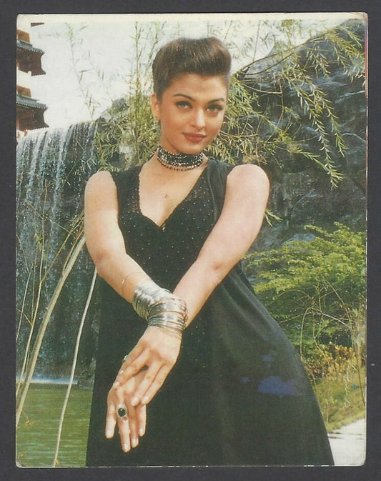 AOP Bollywood 2001 pocket calendar AISHWARYA RAI