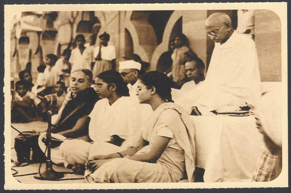 AOP India full back pictorial 50p Gandhi postal card GANDHI