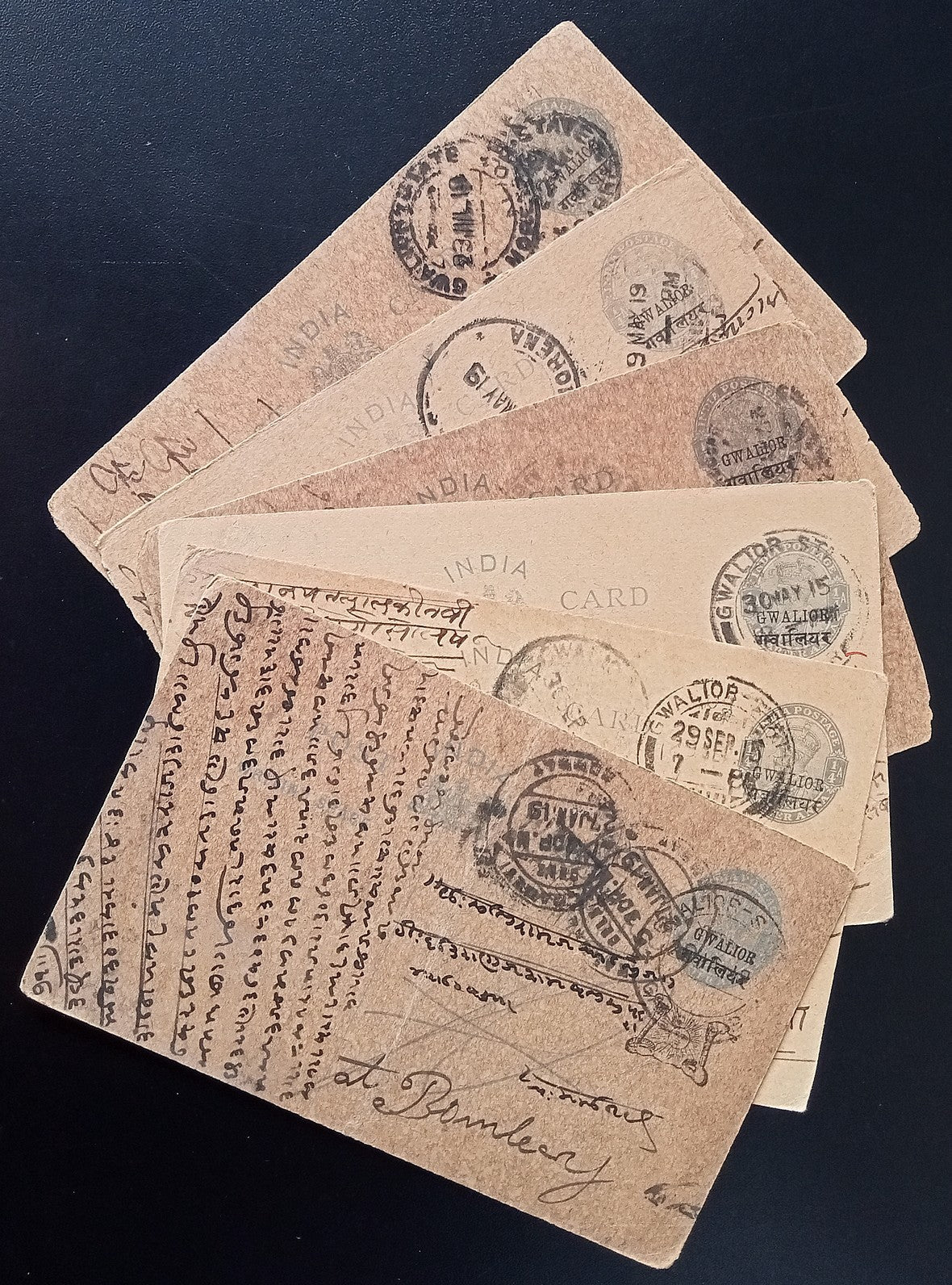 India Gwalior State postal stationery / postal history accumulation (100 items)