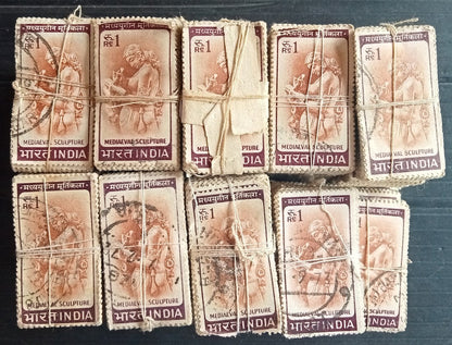 India #419 1965-68 Mediaval Sculpture 1R used x 4600