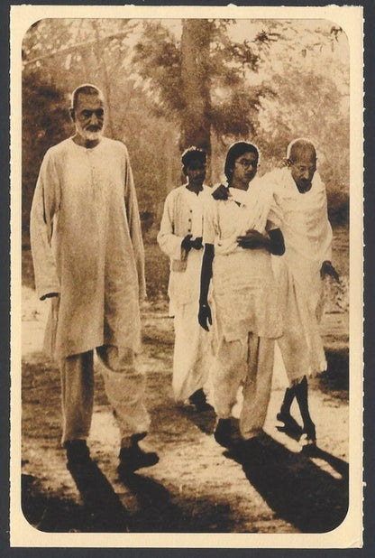 AOP India full back pictorial 50p Gandhi postal card GANDHI & ABHABEN GANDHI 