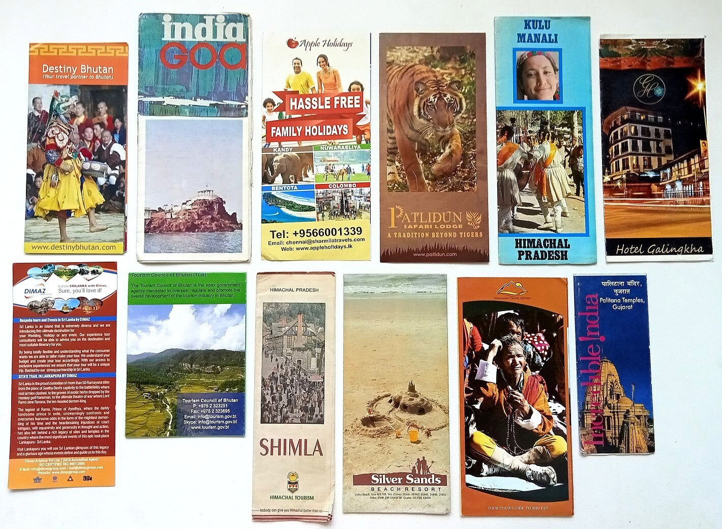 (AOP) India vintage travel booklets (12)