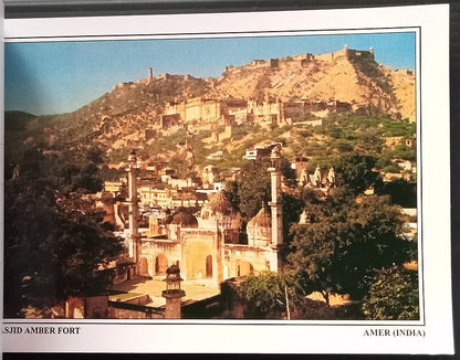 (AOP) India booklet of 12 vintage postcards AMBER FORT