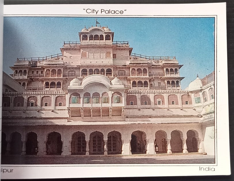 (AOP) India booklet of 12 vintage postcards JAIPUR
