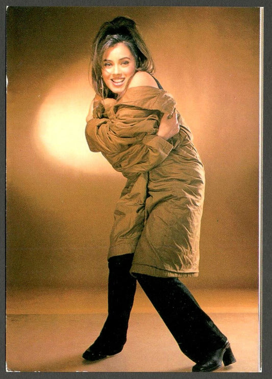 AOP India Bollywood MAHIMA CHAUDHARY vintage postcard 