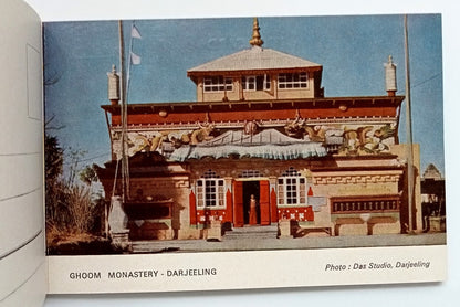 India - Darjeeling vintage booklet of 10 postcards