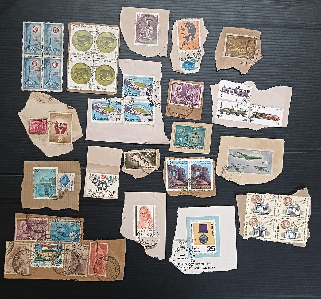 India unpicked on paper commemorative mix (100)