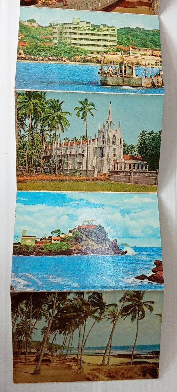 AOP India vintage 10 postcard folder SOUVENIR GOA