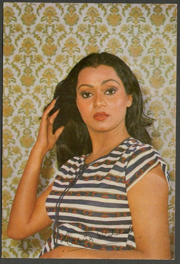 India Bollywood vintage postcard with facsimile signature ZARINA WAHAB ELAR 350