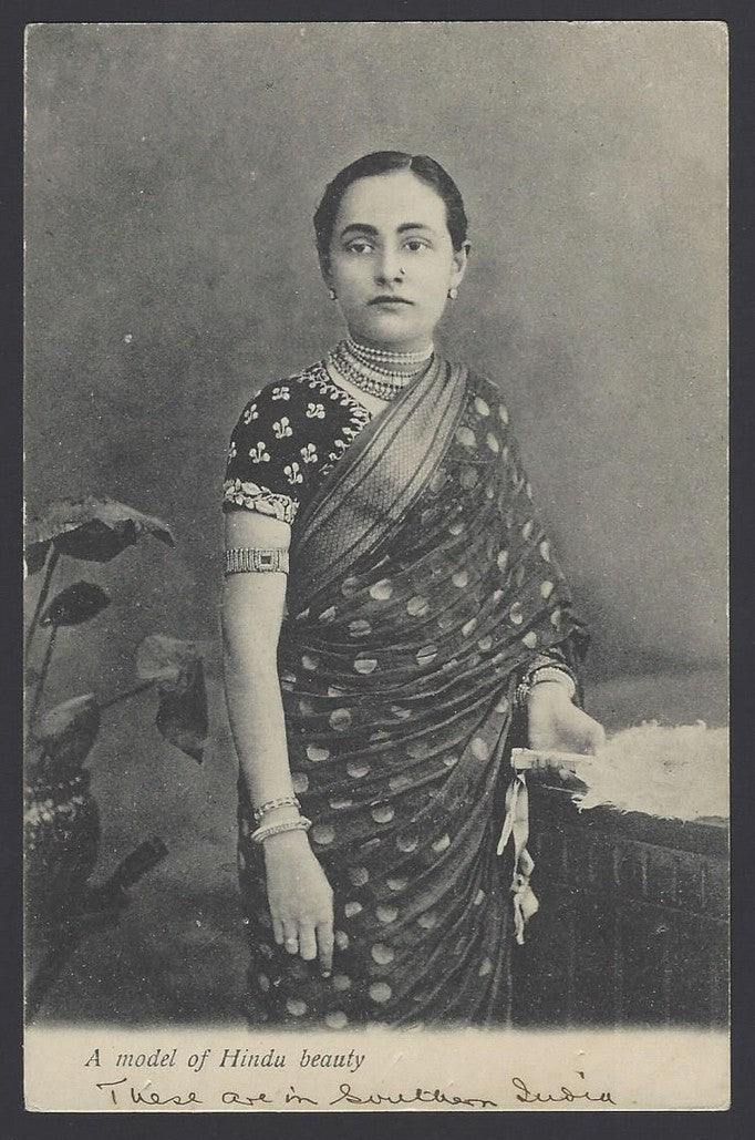 India Vintage postcard A MODEL of HINDU BEAUTY