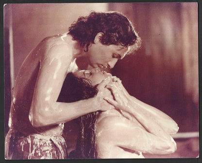 India Bollywood REKHA in 1984 Utsav bathing scene press photo 8" x 10"