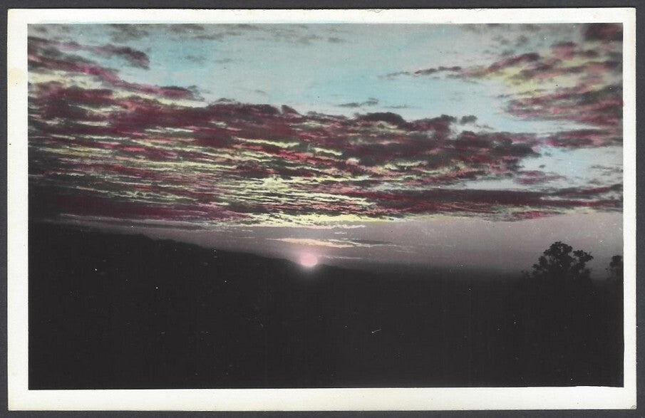 AOP India DARJEELING vintage photo SUNSET