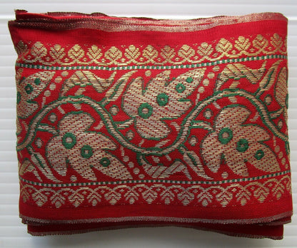 India embroidered border / trim with zari (metallic) threads 9cm x 606cm