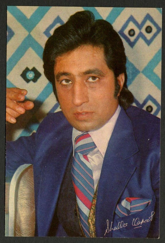 India Bollywood vintage postcard with facsimile signature SHAKTI KAPOOR ELAR 372