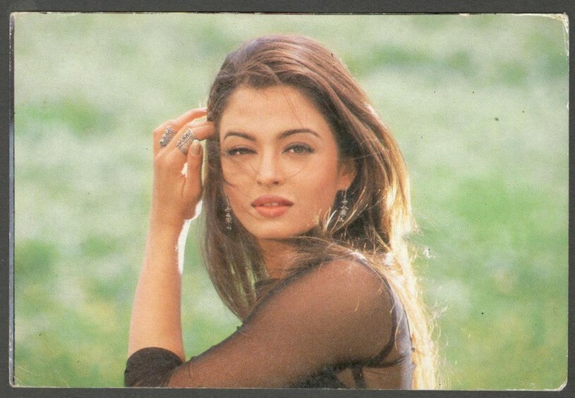 AOP India Bollywood AISHWARYA RAI vintage postcard 