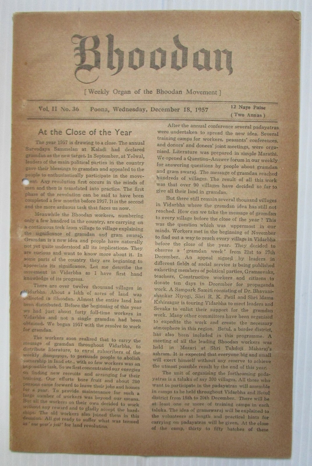 BHOODAN Weekly of the Bhoodan Movement India 1957 issues (27)