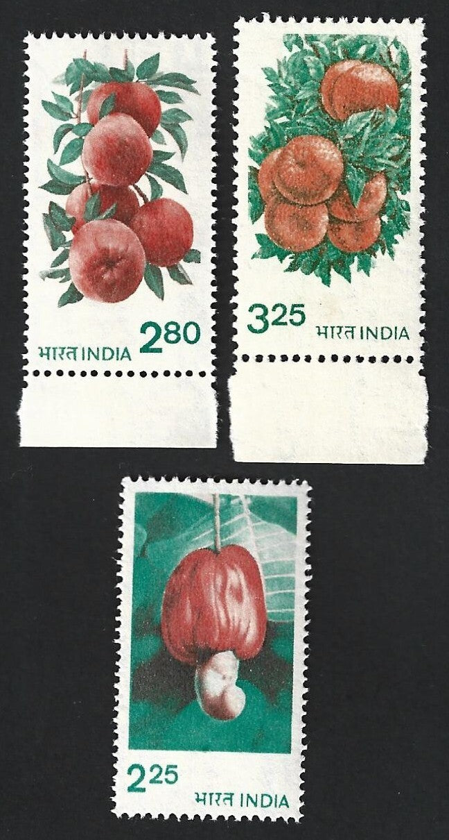 India 1979 FRUITS set of 3 MNH. Phila INR 800.-